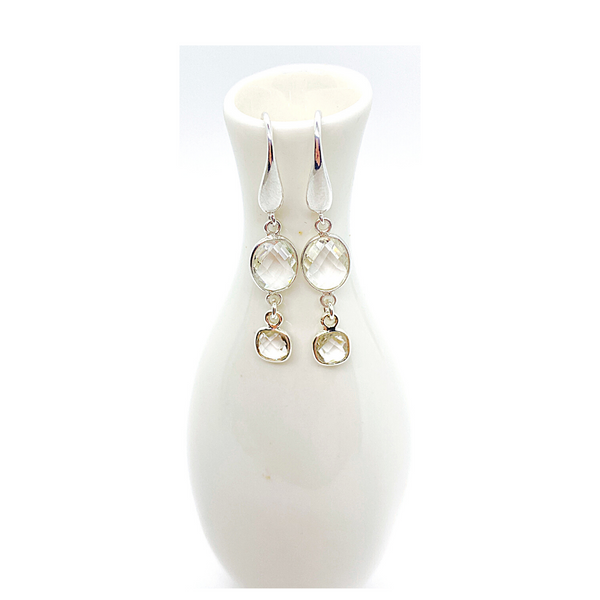 "As seen on TV" Young & the Restless Crystal Dangle Earrings